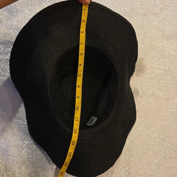 Chic Black Wide Brim Hat with Chain Accent - Picture 7 of 7